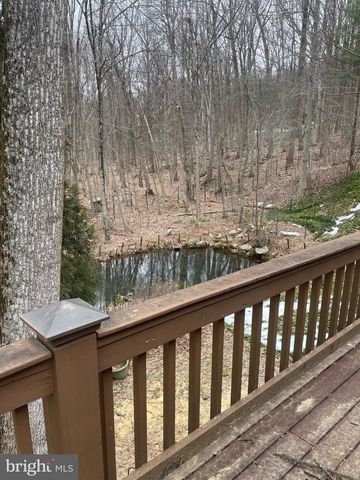 506 HEMLOCK LN, Lebanon, PA 17042