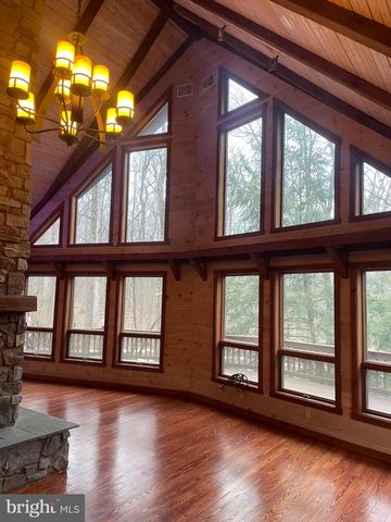 506 HEMLOCK LN, Lebanon, PA 17042