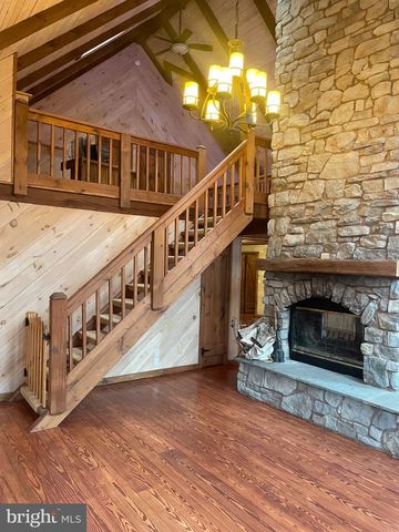 506 HEMLOCK LN, Lebanon, PA 17042