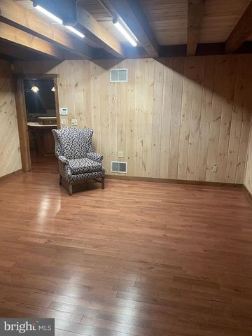 506 HEMLOCK LN, Lebanon, PA 17042