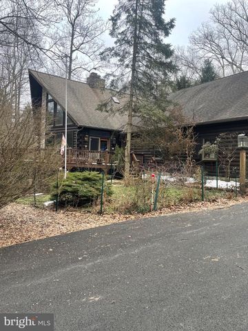 506 HEMLOCK LN, Lebanon, PA 17042