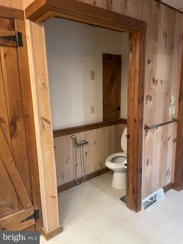 506 HEMLOCK LN, Lebanon, PA 17042