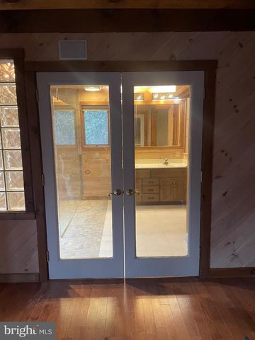 506 HEMLOCK LN, Lebanon, PA 17042