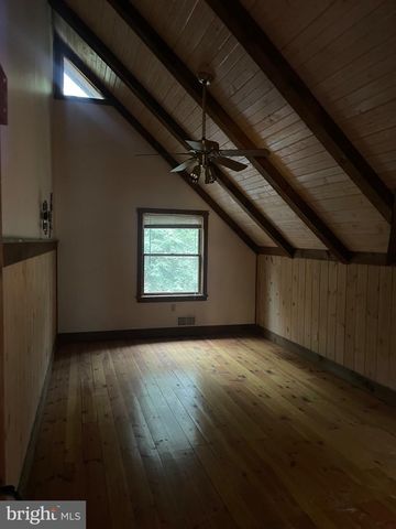 506 HEMLOCK LN, Lebanon, PA 17042