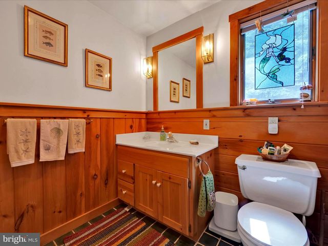 506 HEMLOCK LN, Lebanon, PA 17042