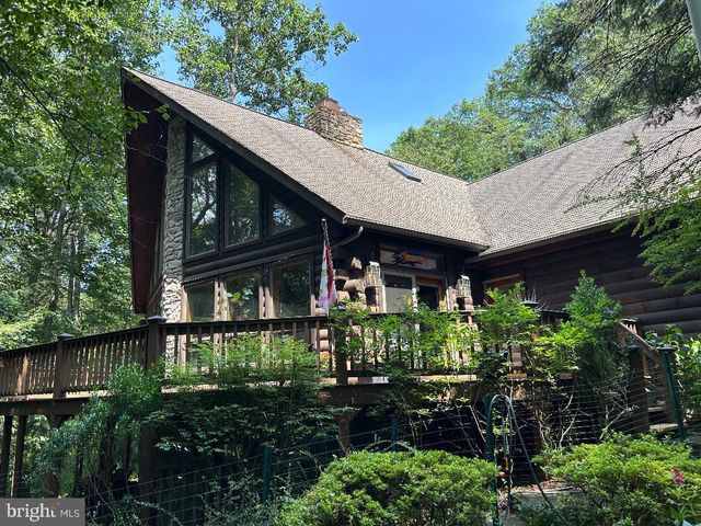 506 HEMLOCK LN, Lebanon, PA 17042