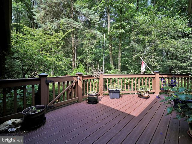 506 HEMLOCK LN, Lebanon, PA 17042