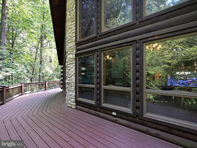 506 HEMLOCK LN, Lebanon, PA 17042