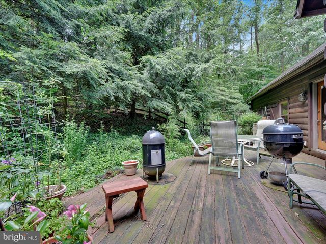 506 HEMLOCK LN, Lebanon, PA 17042