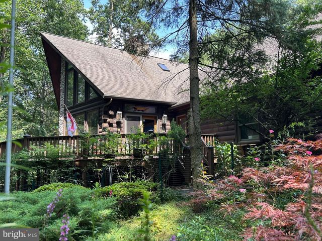 506 HEMLOCK LN, Lebanon, PA 17042