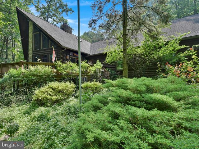 506 HEMLOCK LN, Lebanon, PA 17042