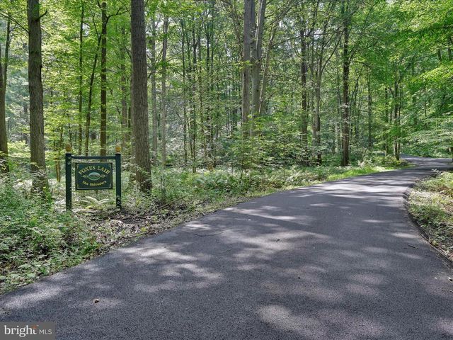 506 HEMLOCK LN, Lebanon, PA 17042