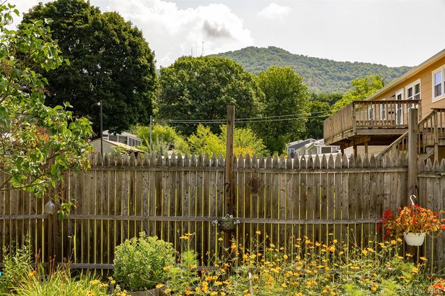 76 Phillips Street, Beacon, NY 12508
