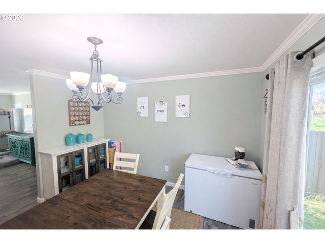 202 Ne RIFLE RANGE St 6, Roseburg, OR 97470