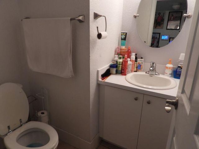 2764 NW 1st Court, Pompano Beach, FL 33069