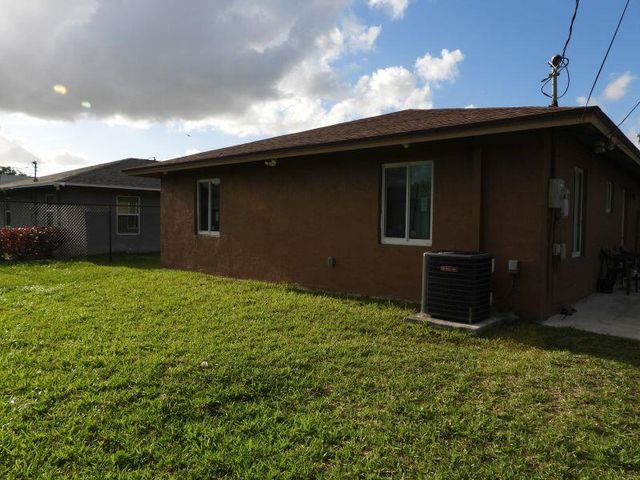 2764 NW 1st Court, Pompano Beach, FL 33069