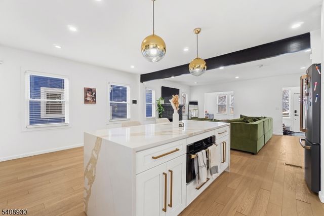 148 Freeman Ave, East Orange City, NJ 07018