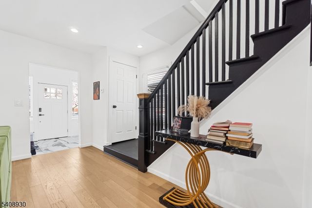 148 Freeman Ave, East Orange City, NJ 07018