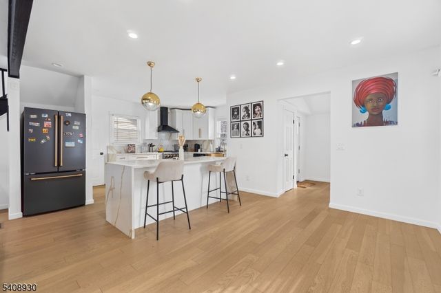 148 Freeman Ave, East Orange City, NJ 07018