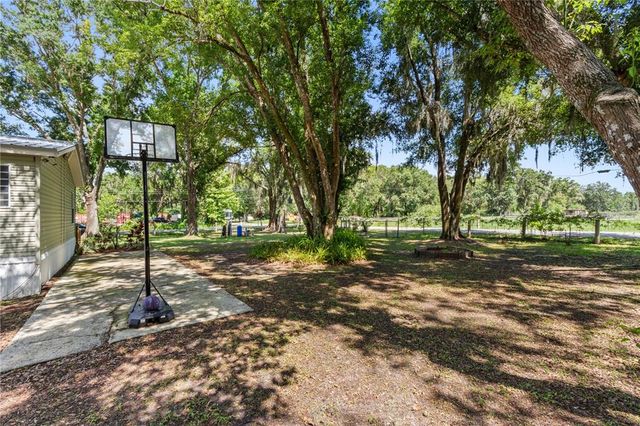1548 CARDINAL STREET, Auburndale, FL 33823