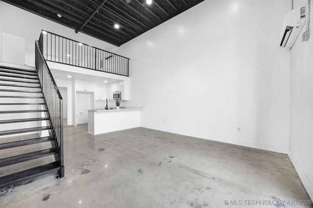 106 S A Street 3, Skiatook, OK 74070