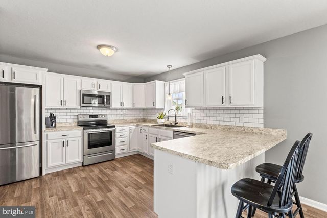 307 MAPLE DR, Hanover, PA 17331