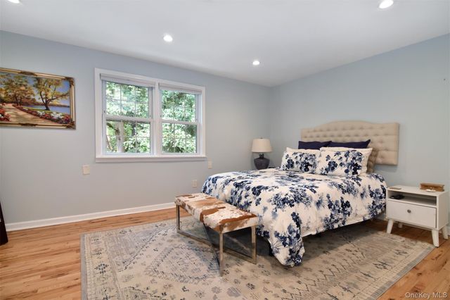 124 Texas Avenue, Bronxville, NY 10708