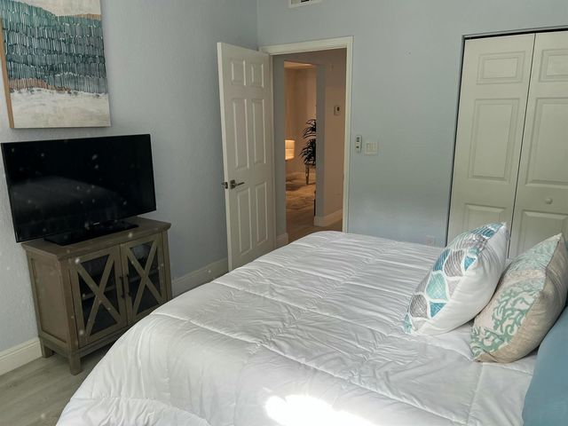 1805 N Flagler Drive 112, West Palm Beach, FL 33407