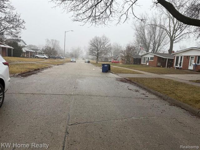 7505 Affeldt Street, Westland, MI 48185