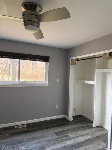 7505 Affeldt Street, Westland, MI 48185