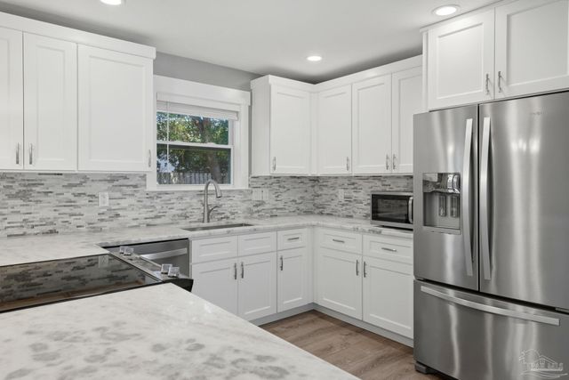 2844 Napoli Way, Gulf Breeze, FL 32563