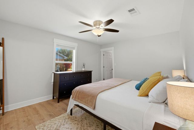 2844 Napoli Way, Gulf Breeze, FL 32563