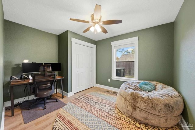 2844 Napoli Way, Gulf Breeze, FL 32563