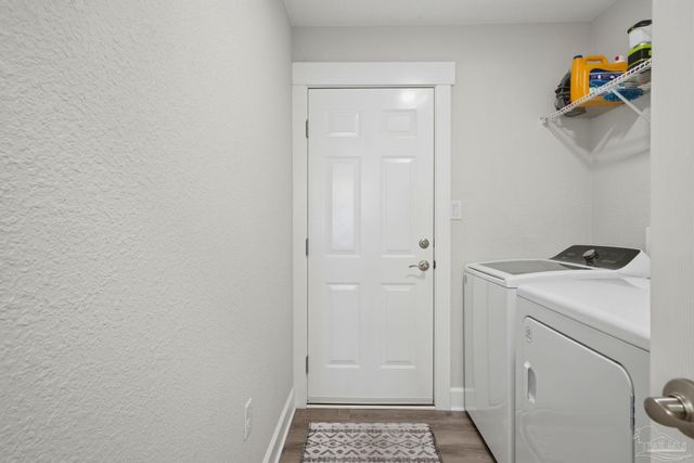 2844 Napoli Way, Gulf Breeze, FL 32563