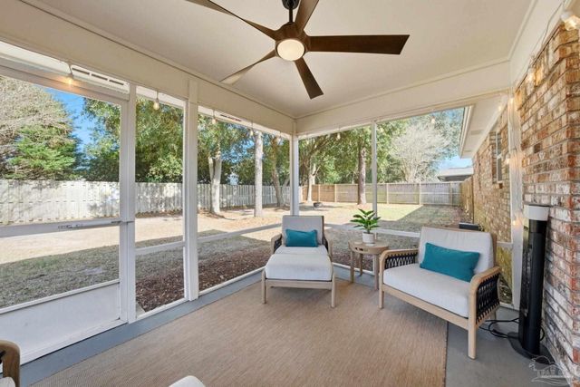 2844 Napoli Way, Gulf Breeze, FL 32563