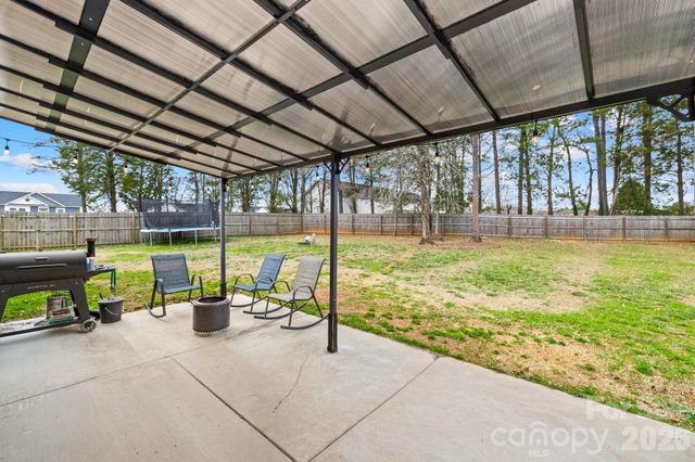 119 Country Meadows Drive, Mooresville, NC 28115