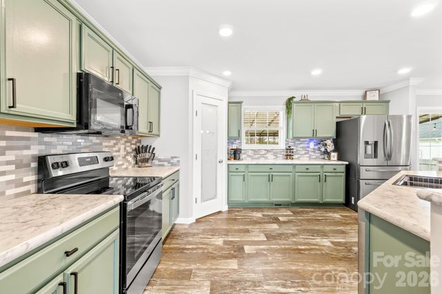 119 Country Meadows Drive, Mooresville, NC 28115