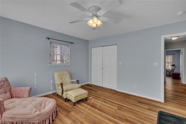 7056 Hunters Pointe DR, Gloucester, VA 23061