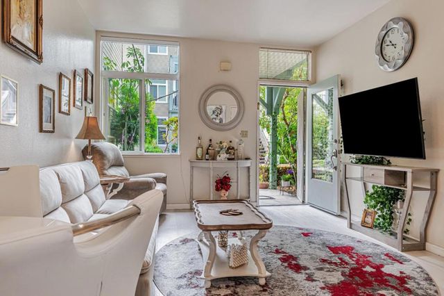 101 Blossom Circle H, San Mateo, CA 94403
