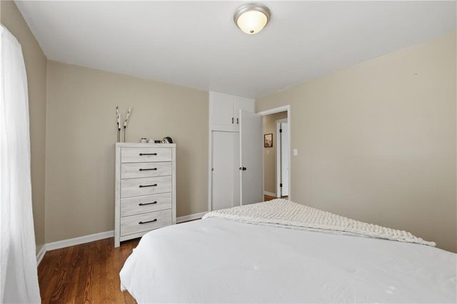 4515 S Willis Avenue, Independence, MO 64055