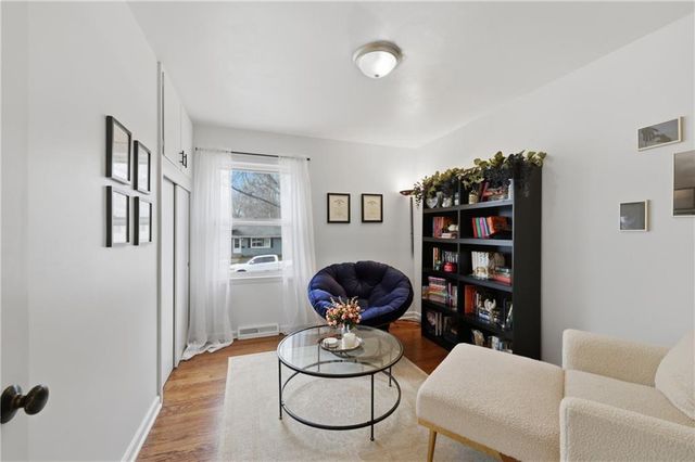 4515 S Willis Avenue, Independence, MO 64055