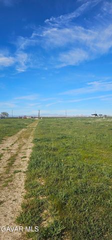 Avenue H4 77 St W, Lancaster, CA 93536