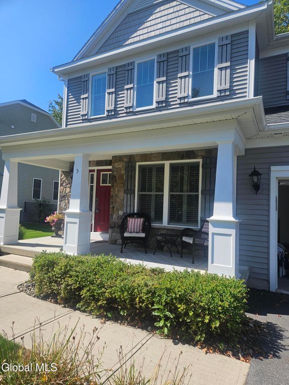 5 Maria Lane, Saratoga Springs, Inside, NY 12866