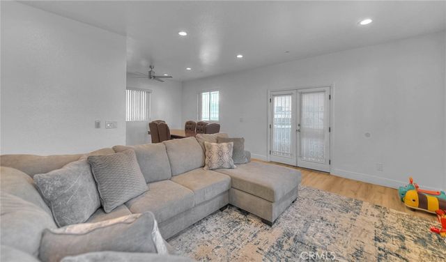 11031 Burin, Inglewood, CA 90304