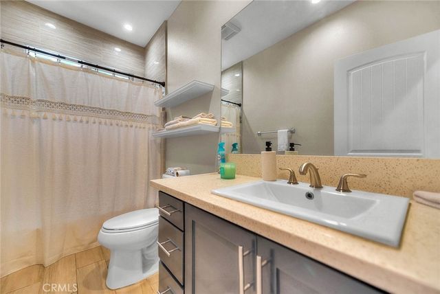11031 Burin, Inglewood, CA 90304
