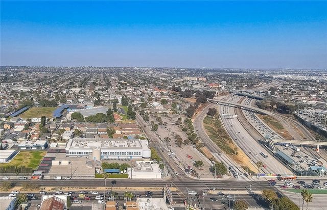 11031 Burin, Inglewood, CA 90304