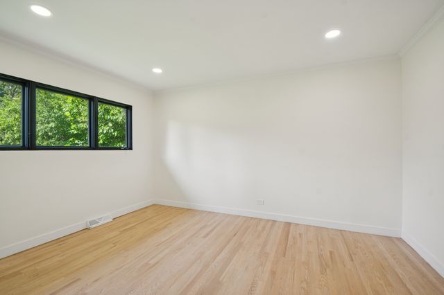 732 Hill Street, Highland Park, IL 60035