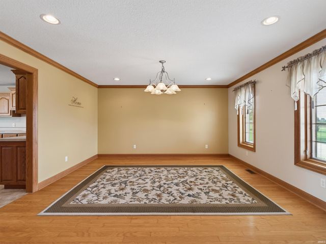 1549 E 200 N, Decatur, IN 46733