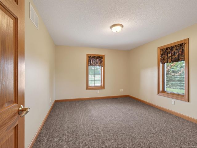 1549 E 200 N, Decatur, IN 46733