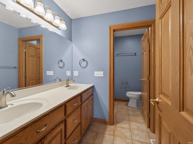 1549 E 200 N, Decatur, IN 46733